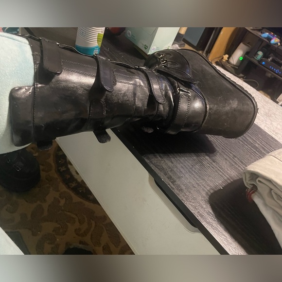 Hot topic size 11 vintage mall goth platform
Boots - Picture 3 of 15